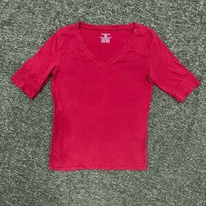 Jones New York Red Short Sleeve V-Neck Tee